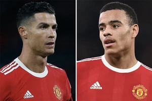 Phòng thay đồ MU loạn chưa từng thấy