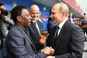 FIFA trừng phạt Nga, các đối thủ vẫn không hài lòng