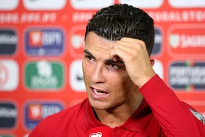 Thông điệp gây sốt của Ronaldo: ‘Chúng tôi chưa có gì cả’