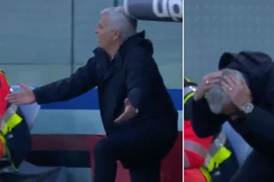 Mourinho đập đầu vào cột, cáo buộc nhà báo ‘tự làm xấu mình’