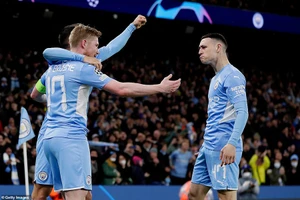 Liverpool thắng lớn, Man City hạ gục Atletico Madrid