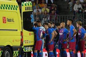 Xavi xác nhận ngôi sao của Barcelona đã qua cơn nguy kịch 