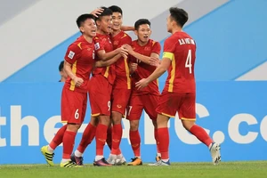 Highlights U-23 Việt Nam – U-23 Thái Lan: Siêu phẩm mãn nhãn, bàn thua tiếc nuối