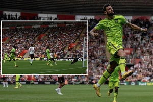 Bruno Fernandes tỏa sáng, MU có trận thắng thứ hai