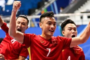 Hạ gục Saudi Arabia, Việt Nam tiếp tục nhất bảng D