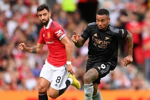 Man City - Man United: Thách thức nhà vô địch 