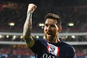 Real Madrid thắng khó, Messi tỏa sáng nhưng PSG hòa thất vọng