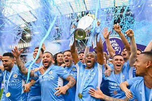 Siêu máy tính dự đoán nhà vô địch Premier League, MU bật khỏi Top 4