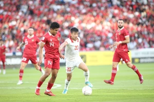 Việt Nam hòa Indonesia trong trận bán kết lượt đi AFF Cup