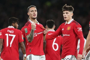 Ten Hag nhỉnh hơn Sir Alex Ferguson với thành tích chấn động MU