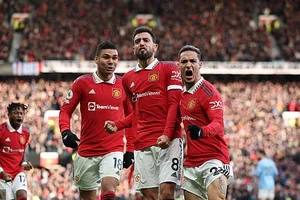 MU ngược dòng ngoạn mục hạ gục Man City