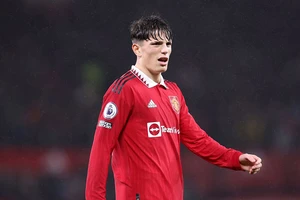 MU đối mặt cuộc chiến với Real Madrid nhằm giữ chân ‘thần đồng’