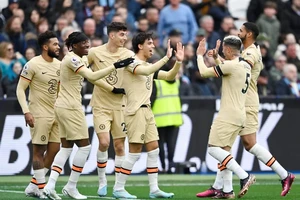 Felix ghi bàn, Chelsea chia điểm trước West Ham