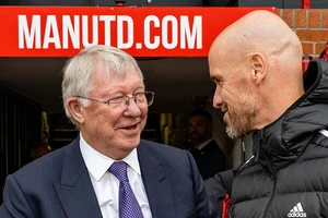 'MU phụ thuộc vào trọng tài'