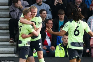 De Bruyne nói gì sau khi phá kỷ lục của Fabregas ở Premier League?