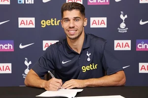 Tottenham hoàn tất bản hợp đồng tranh cãi nhất thị trường chuyển nhượng