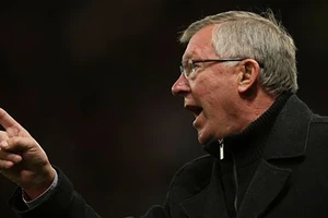Cầu thủ xuất sắc nhất của Sir Alex Ferguson thất nghiệp