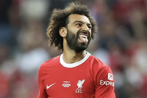 Liverpool sốc vì CLB của Saudi Arabia trả lương cực khủng cho Salah