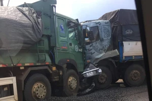 Ba thành viên CLB HA Gia Lai trên đường trở về thì gặp TNGT tử nạn