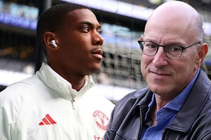 Saudi Arabia ra giá chuyển nhượng khổng lồ mua ngôi sao Man United