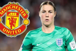 MU từ chối mức giá kỷ lục thế giới bán ngôi sao cho Arsenal