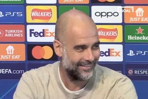 Pep Guardiola cười nhạo MU