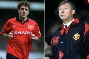 Sir Alex Ferguson nổi giận với cầu thủ vừa ghi bàn quyết định cho MU