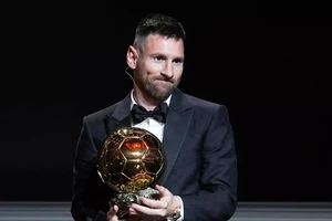 Quả bóng vàng của Messi là 'đáng hổ thẹn'