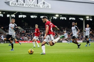 Bruno Fernandes giải cứu, MU thắng nghẹt thở phút bù giờ