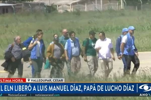 Cha của ngôi sao Liverpool được trả tự do bằng trực thăng