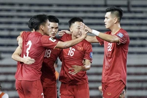 Tuyển Việt Nam khởi đầu suôn sẻ ở vòng loại World Cup