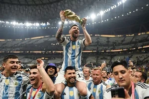 Đồng đội ở tuyển Argentina tiết lộ Messi sẽ đồng ý dự World Cup 2026 nếu...