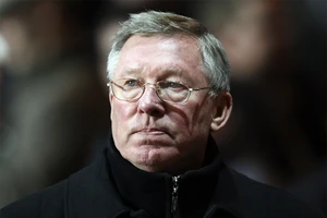 Sir Alex Ferguson ‘tẩy não” siêu sao vô tình ký hợp đồng với MU