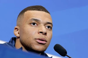 Mbappe đưa ra danh sách các HLV nói xấu anh