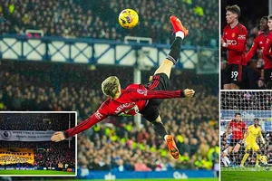 5 điểm nhấn sau trận MU hạ Everton: Thông điệp của Garnacho, Martial, Mainoo