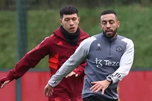 Đội nữ MU tức giận và bực bội với đội nam