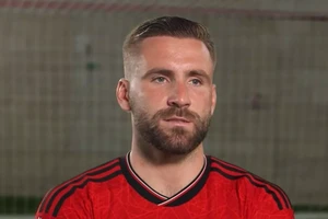 Luke Shaw chỉ ra điều không thể chấp nhận ở MU