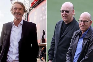 Nhà Glazer chịu đòn nặng nề từ Sir Jim Ratcliffe sau khi bán MU