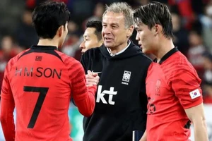 HLV Klinsmann tràn đầy niềm tin giúp tuyển Hàn Quốc vô địch Asian Cup