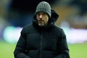 Roy Keane đưa ra dự đoán thẳng thừng về việc MU sa thải Ten Hag