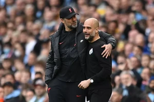 Pep Guardiola nói về kế hoạch theo chân Klopp rời Premier League