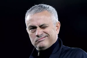 Chelsea đủ điên để sa thải Pochettino, mang Mourinho về nhà