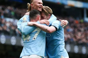 Haaland thề với người hâm mộ Man City