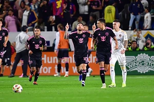 Messi giải cứu Inter Miami ở phút bù giờ