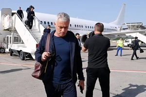 Mourinho đến Saudi Arabia, tuyên bố sẵn sàng dẫn dắt CLB tiếp theo ngay ngày mai