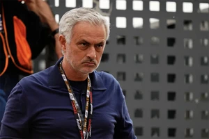 Tuchel bị yêu cầu rời Bayern Munich ngay lập tức: Mourinho thay thế