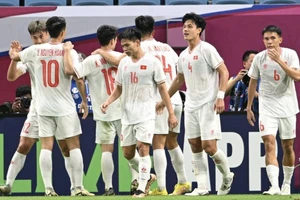 U-23 Việt Nam đá như diễn hài