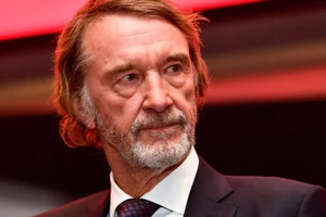 Nội dung email tàn bạo của Sir Jim Ratcliffe nói về nỗi ô nhục của MU