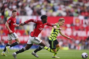  MU - Newcastle: “Quỷ đỏ” hết hi vọng