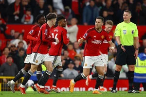 MU thắng nghẹt thở phút cuối